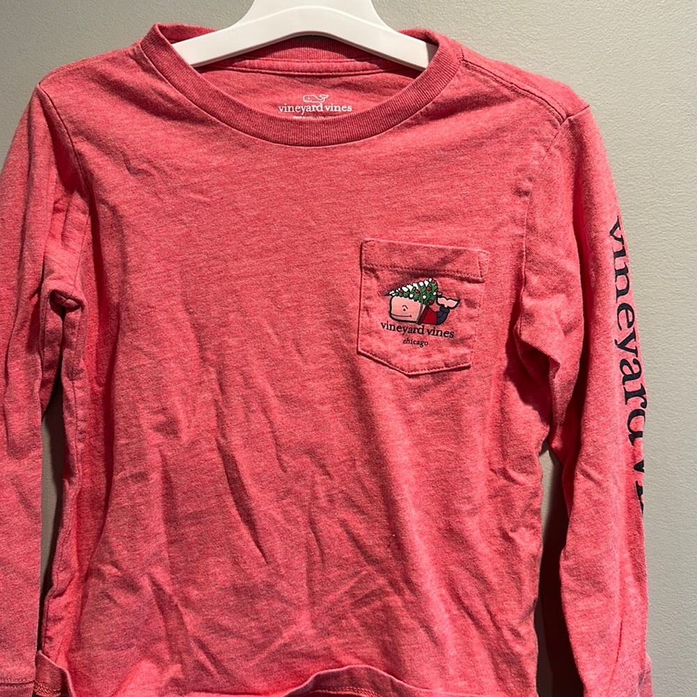 Vineyard Vines Chicago Christmas tshirt 4T
